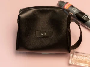 Necessaire quadrada com alça